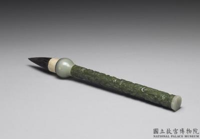 图片[2]-Green jade bulb-handled writing brush with clouds and dragon design, Ch’ing dynasty-China Archive